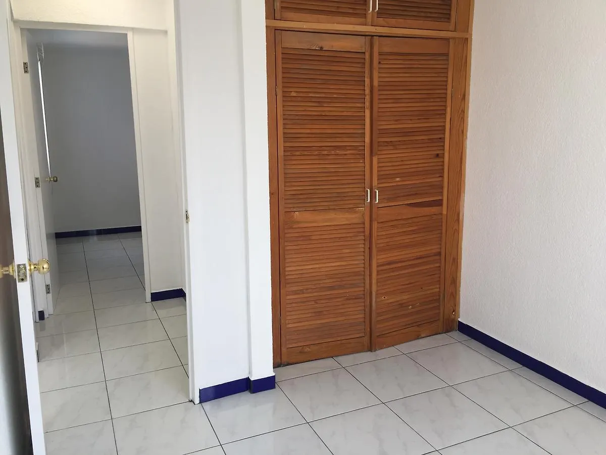Hotel Townhouse, Ciudad Judicial, Next To Walmart And Universidad Anahuac Puebla